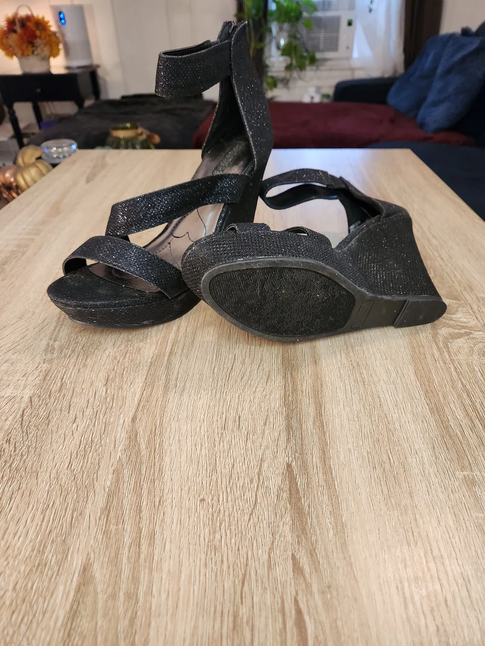 Rampage black glitter wedge sandals